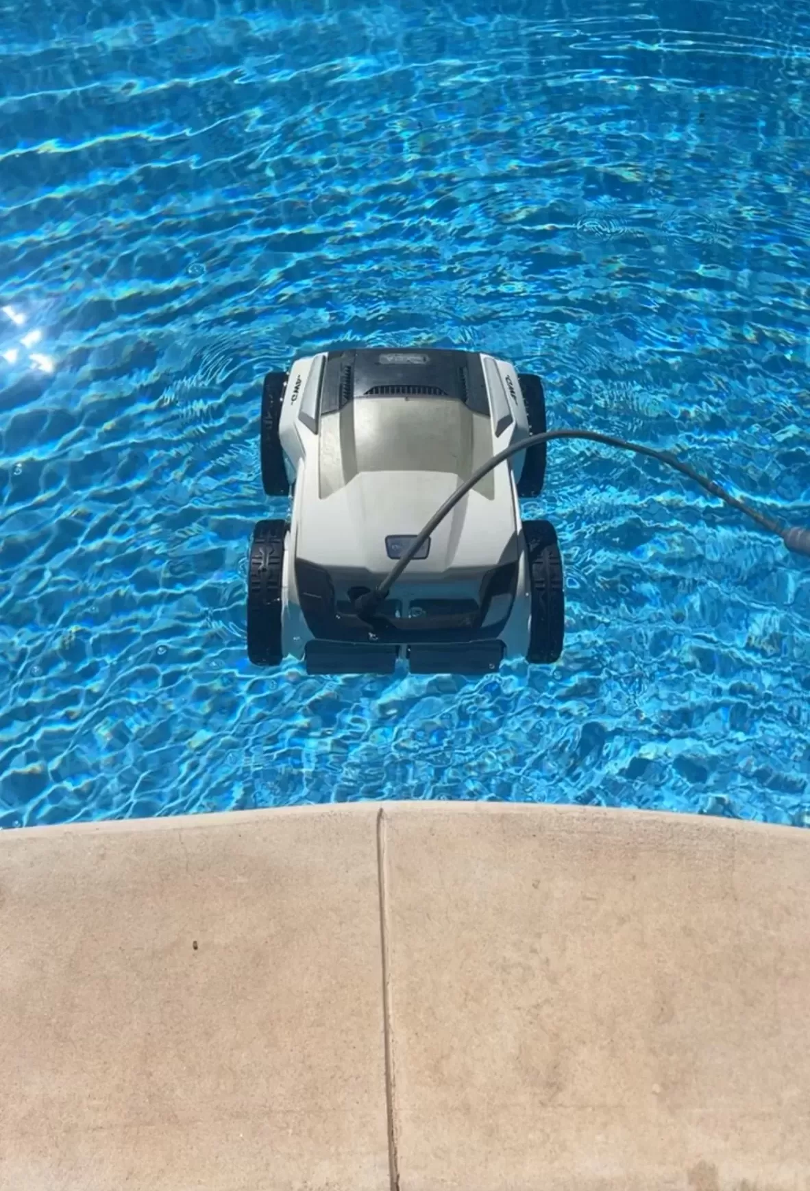 Polaris VRX IQ robotic cleaner in San Angelo